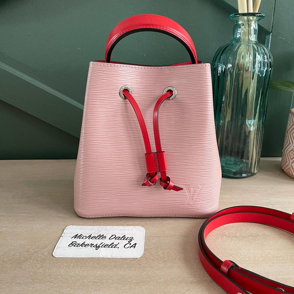 Louis Vuitton NeoNoe BB Epi Rose Pink Satchel Bag - Picture 15 of 16